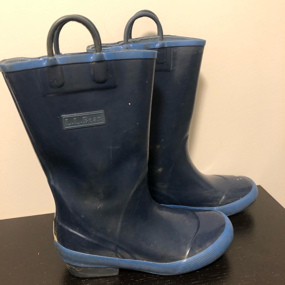 L L Bean rain boots youth size 2